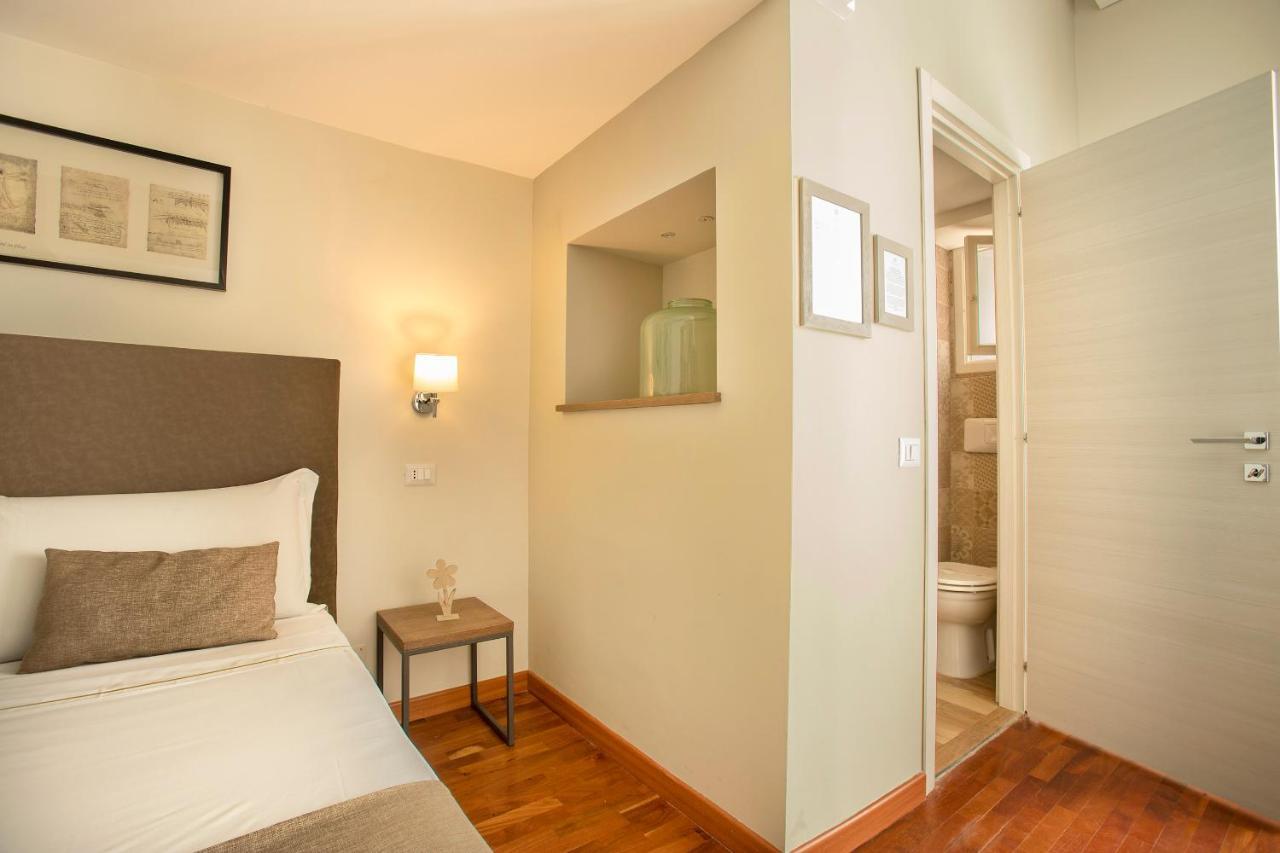 B&B Palazzo Depretis Νάπολη Εξωτερικό φωτογραφία